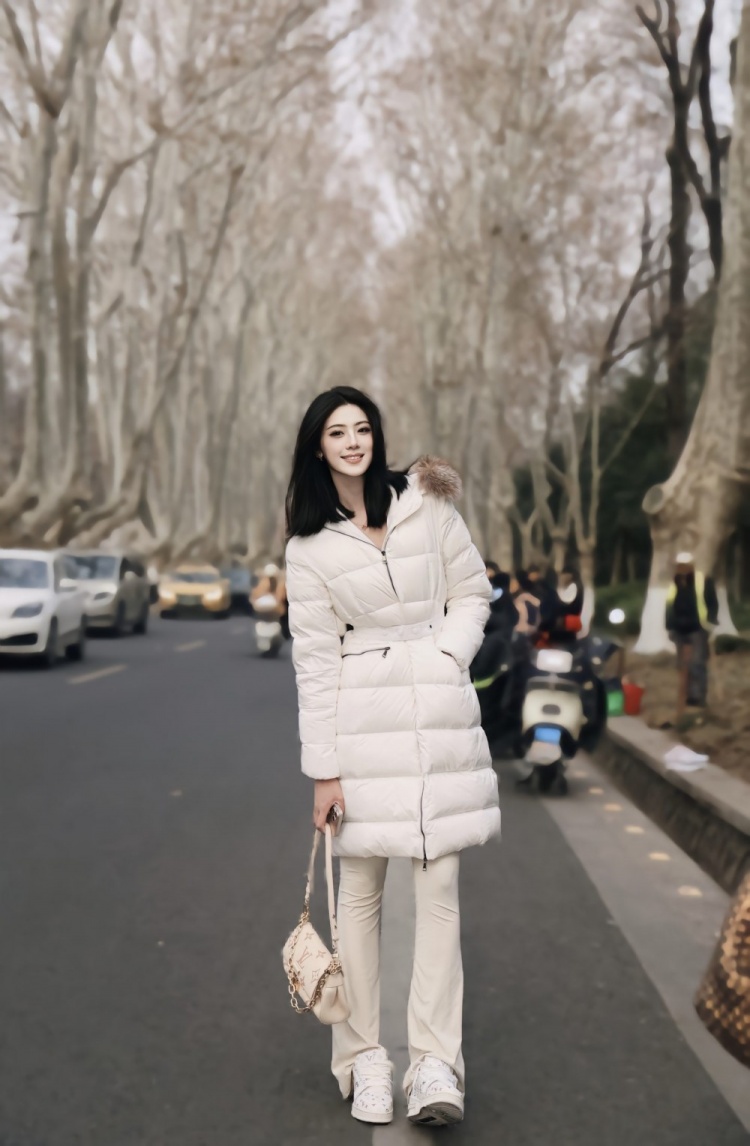 煙雨下江南！卓識(shí)游南京：卿言一句梧桐美 吾種梧桐滿京城