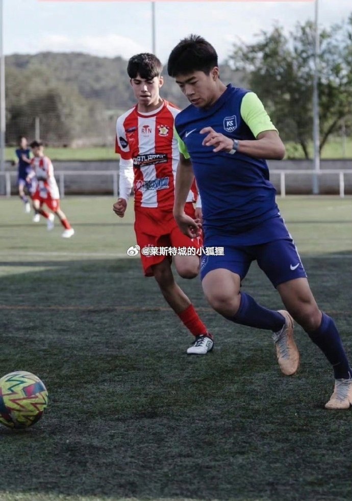 效力巴達(dá)洛納U16的中國球員汪修昊，入選西班牙加泰羅尼亞大區(qū)隊(duì)