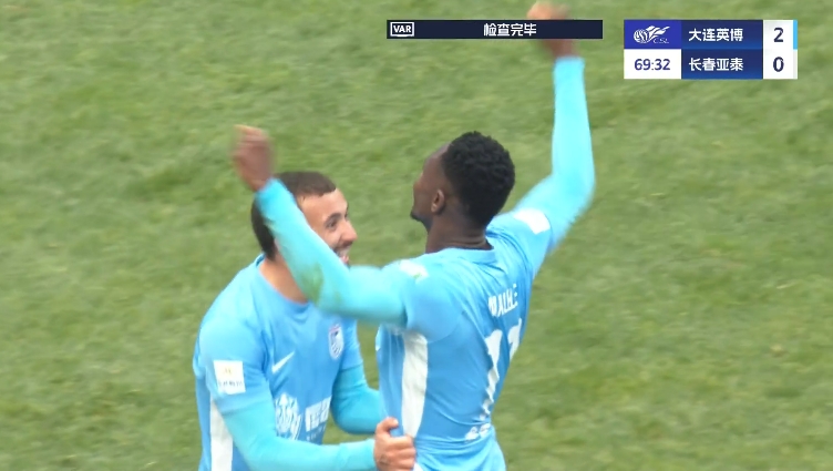 馬萊萊大連處子球！呂焯毅助攻馬萊萊破門，大連英博2-0亞泰