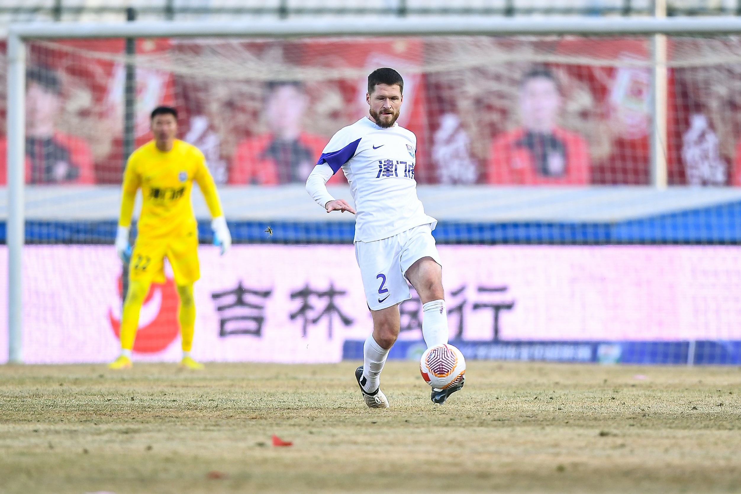 津門虎舊將亞冠對(duì)決格蘭特勝出，津媒：他離開(kāi)津門虎因存?zhèn)‰[患
