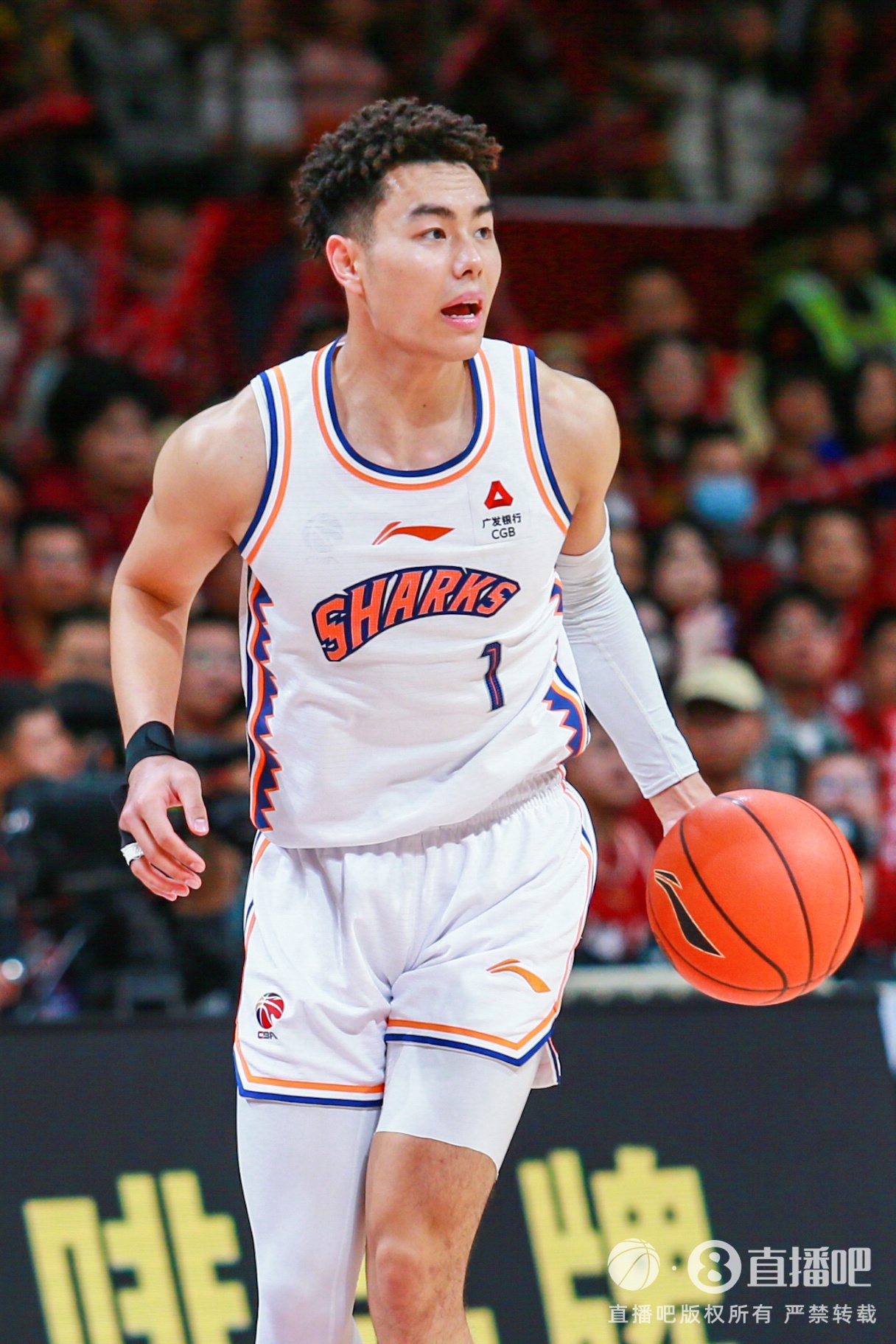 狀態(tài)火熱！李添榮15投10中&三分12中7 得到28分3板2助